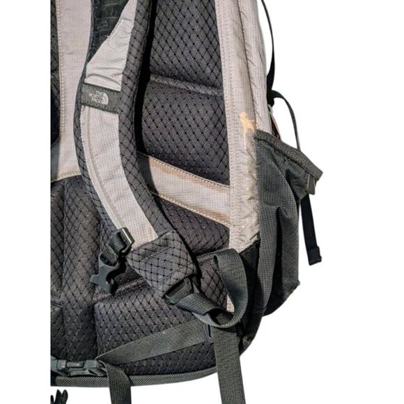 The Northface Grey Women\'s Backpack main image 6